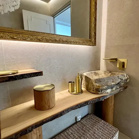 Apartment Prestigieux - Pied Dans L'eau Saint-Tropez